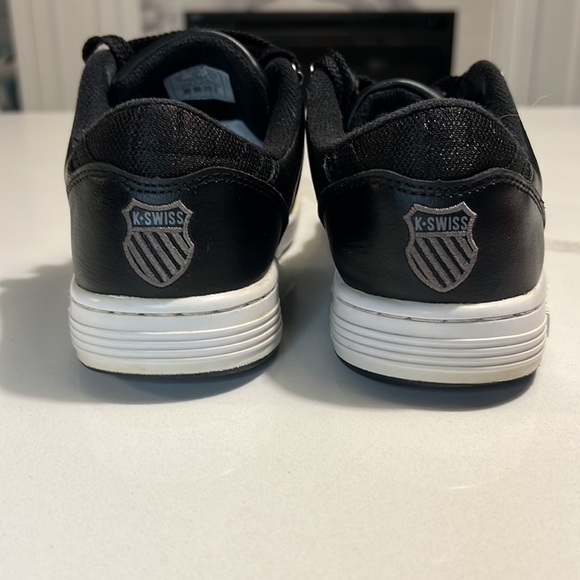 K-Swiss Black Leather sneakers. Women's 6.5 - Picture 5 of 11